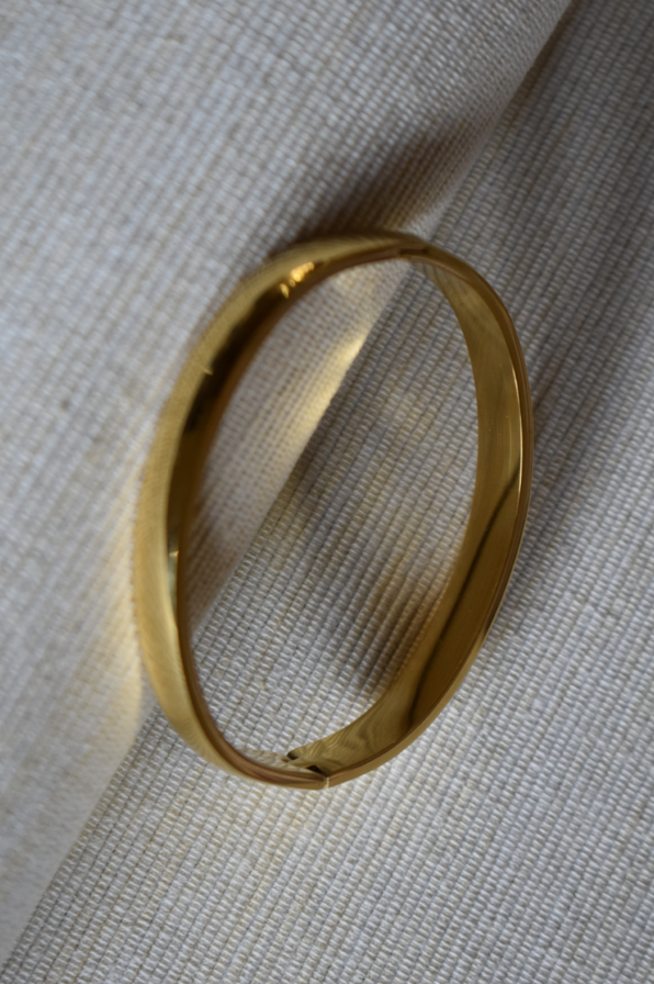 Gold Broad Braze