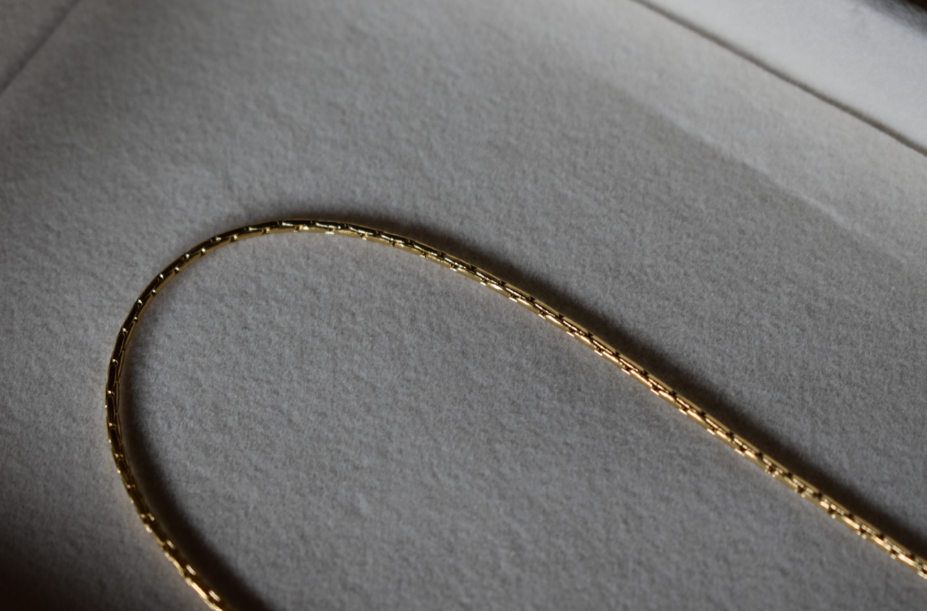 Nine Necklace Gold