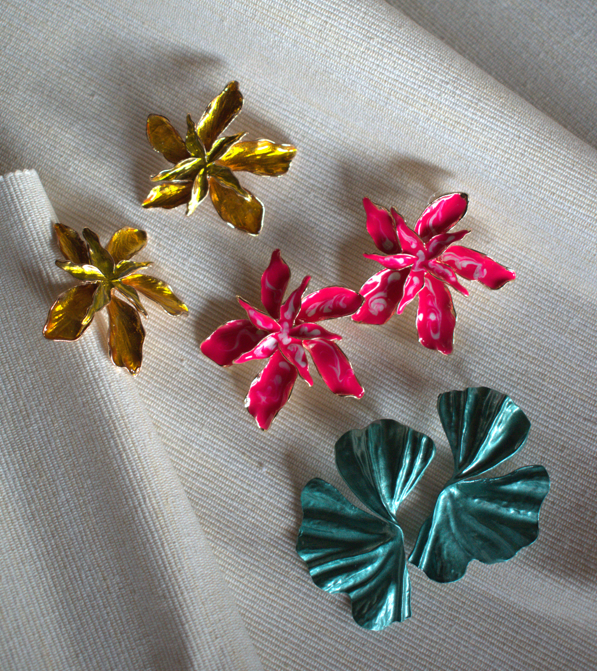 Rosé Earrings