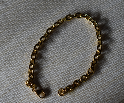 Cadena AR